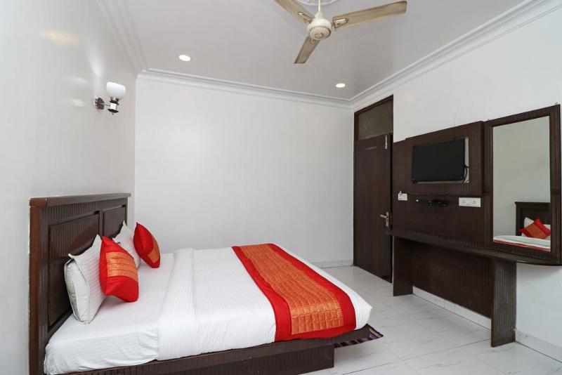Oyo Flagship Kumar Palace New Delhi Ngoại thất bức ảnh