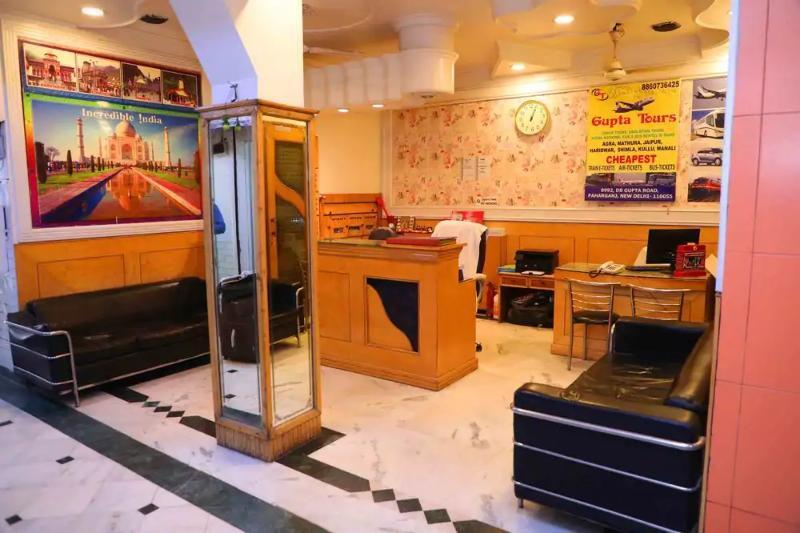 Oyo Flagship Kumar Palace New Delhi Ngoại thất bức ảnh